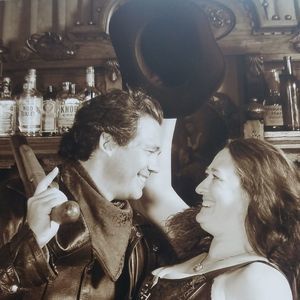 Meet your Posher, Louise